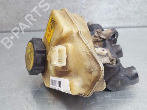Brake master cylinder FORD MONDEO I Saloon (GBP) 1.8 TD | BP12739564M77 