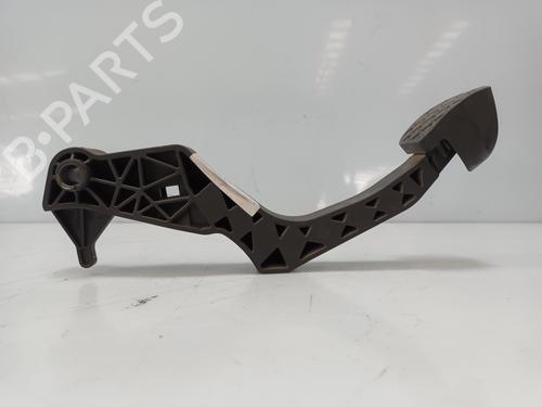 Used Clutch pedal VW GOLF V (1K1) [2003-2010]  19665212