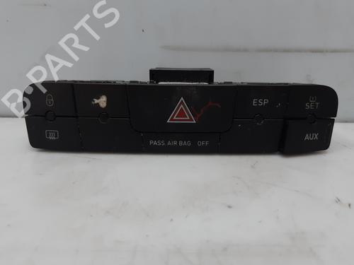 warning-switch-seat-ibiza-iv-6j5-6p1-2008-2009-2010-2011-2012-2013-2014-2015-2016-2017-36393532 main image