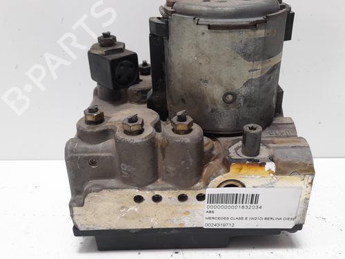 Used ABS pump MERCEDES-BENZ E-CLASS (W210) E 300 D (210.020) (136 hp) 12724655