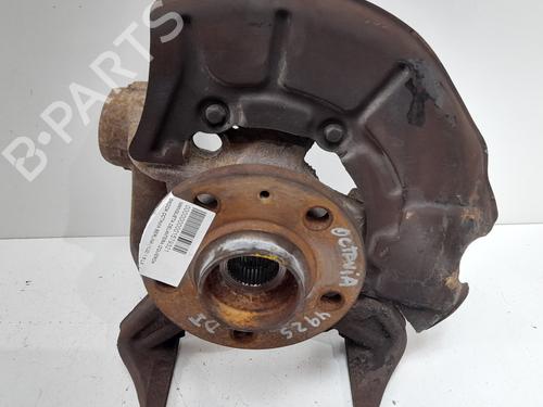Used Left front steering knuckle SKODA OCTAVIA I Combi (1U5) 1.6 (75 hp) 12713186