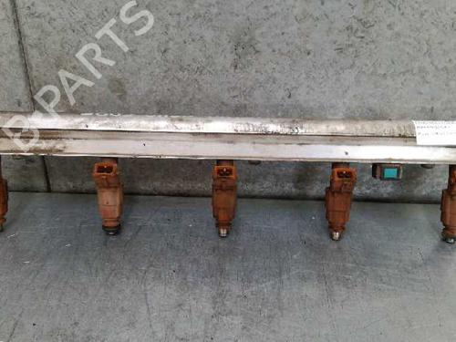 Used Injection rail VOLVO XC90 I (275) 2.5 T AWD (209 hp) 17640047