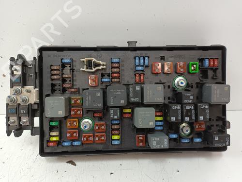 Used Fuse box OPEL INSIGNIA B Grand Sport (Z18) 1.6 CDTi (68) (136 hp) 17718962