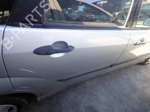 Rear fog light FORD FOCUS I (DAW, DBW) 1.6 16V | BP12689484C37