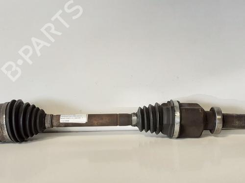 Used Right front driveshaft RENAULT SCÉNIC I MPV (JA0/1_, FA0_) 1.6 (JA00, JA16, JA15, JA19, JA1V, JA2B, JA2C, JA0B,... (107 hp) 12715374