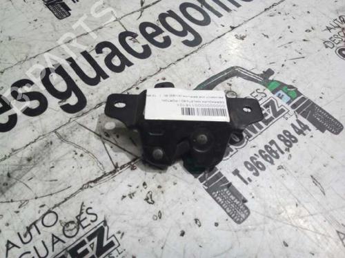 Used Tailgate lock PEUGEOT 406 (8B) 1.6 (88 hp) 12693580