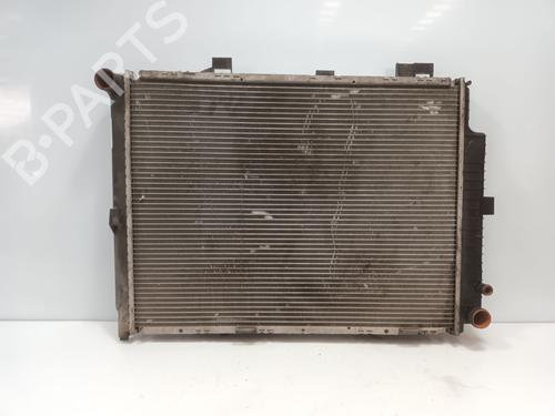 Used Water radiator Water radiator MERCEDES-BENZ E-CLASS (W210) E 200 CDI (210.007) (116 hp) 34436986 34436986