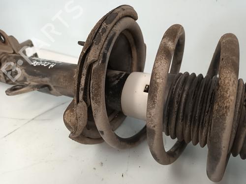 Left rear shock absorber HYUNDAI COUPE I (RD) 1.6 16V | BP27205969M18 