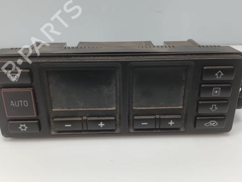 AC Styreenhet / Manøvreringsenhet AUDI A4 B5 (8D2) 1.9 TDI (110 hp) 33175376