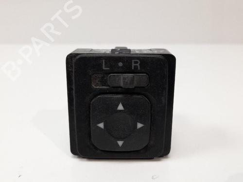 Used Mirror switch Mirror switch MITSUBISHI SPACE WAGON (N9_W, N8_W) 2.0 (133 hp) 12771996 12771996