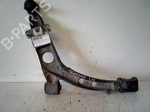 Used Right front suspension arm FIAT SEICENTO / 600 (187_) 1.1 (187AXB, 187AXB1A, 187AXC1A02) (54 hp) 12744446