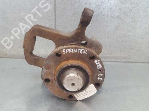 Used Left front steering knuckle MERCEDES-BENZ SPRINTER 2-t Van (B901, B902) [1995-2006]  12853929