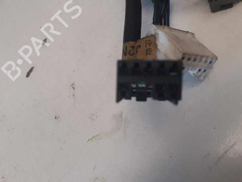 Headlight switch HYUNDAI COUPE I (RD) 1.6 16V | BP12756709I24 