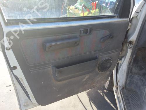 Left sun visor NISSAN VANETTE CARGO Van (HC 23) 2.3 D | BP31652973I1 