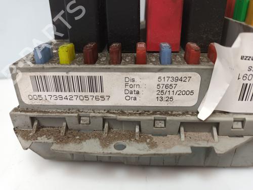 Fuse box FIAT IDEA (350_) 1.3 D Multijet | BP34098327E1 - Image 3