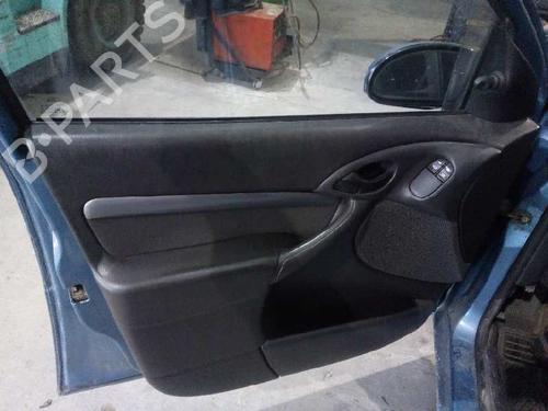 Injector FORD FOCUS I (DAW, DBW) 1.8 Turbo DI / TDDi | BP12689179M100