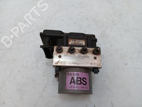 Used ABS pump HYUNDAI i30 (FD) [2007-2012]  25606926