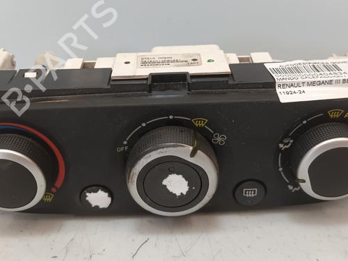 Used Climate control RENAULT MEGANE III Hatchback (BZ0/1_, B3_) 1.5 dCi (86 hp) 20342600