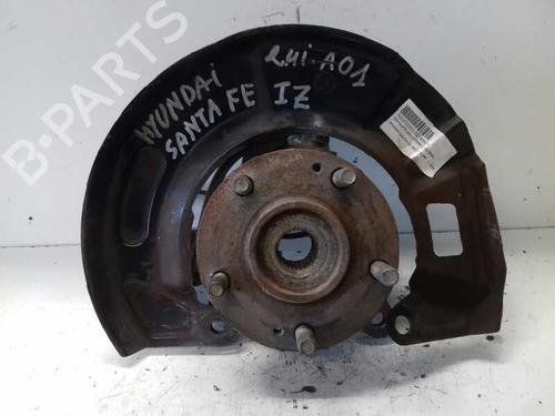 Used Left front steering knuckle HYUNDAI SANTA FÉ I (SM) 2.4 16V (146 hp) 12746602