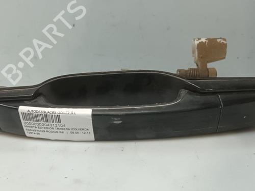 Used Rear left exterior door handle SSANGYONG RODIUS I [2005-2025]  30737874