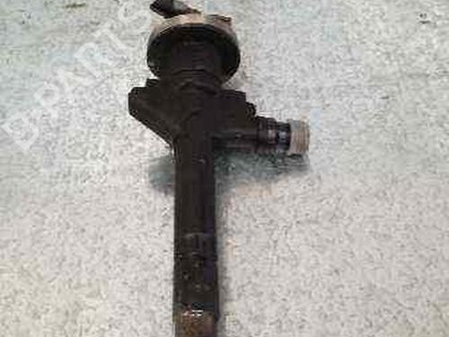 Injecteur ISUZU TROOPER I (UBS) 2.8 TD (UBS55) (106 hp) 12699626