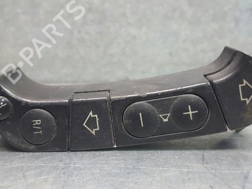 Used Steering wheel controls BMW 7 (E38) 725 tds (143 hp) 12719446