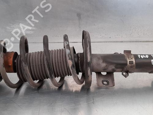 Used Left front shock absorber VW POLO (9N_, 9A_) 1.4 TDI (70 hp) 12760646