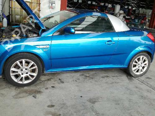 Front right seatbelt OPEL TIGRA TwinTop (X04) 1.4 (R97) | BP12699679I25 