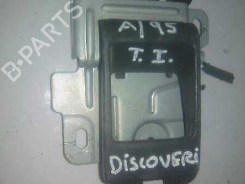 Used Rear left interior door handle Rear left interior door handle LAND ROVER DISCOVERY I (LJ) 2.5 TDI 4x4 (113 hp) 12795650 12795650