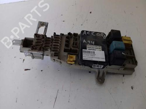 Used Fuse box HONDA ACCORD V (CE, CF_, CD) 1.9 i (CE7) (116 hp) 12760907