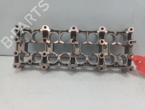 Used Valve cover Valve cover 37071500 37071500