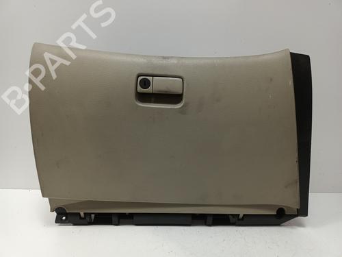 Glove box NISSAN PRIMERA (P12) 1.8 (115 hp) 68520AV600 |