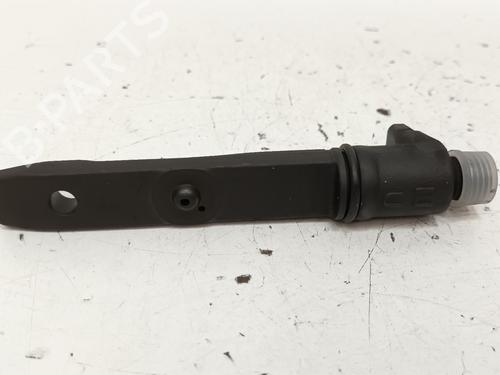 Used Injector SAAB 9-3 (YS3F, E79, D79, D75) 2.2 TiD (125 hp) 12774562