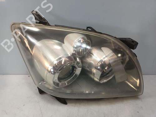 Used Right headlight TOYOTA AVENSIS Estate (_T25_) 1.8 VVT-i (ZZT251_, ZZT251R) (129 hp) 30279321