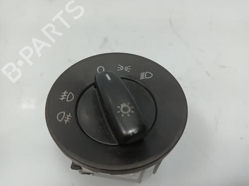 Used Headlight switch SKODA OCTAVIA II Combi (1Z5) 2.0 TDI 4x4 (110 hp) 18525941