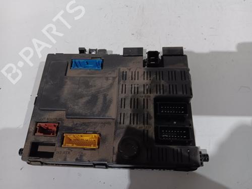 Used Fuse box CITROËN XSARA PICASSO (N68) 2.0 HDi (90 hp) 30891289