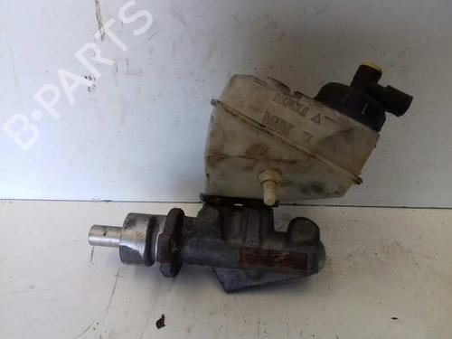 Used Brake master cylinder RENAULT KANGOO (KC0/1_) 1.5 dCi (84 hp) 12685161