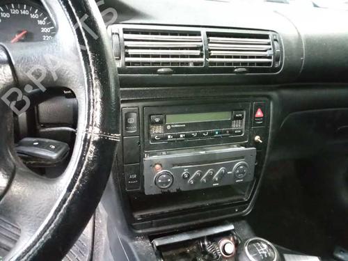 Venstre Styrespindel Lejehus VW PASSAT B5 (3B2) 1.9 TDI | BP12752754M25 