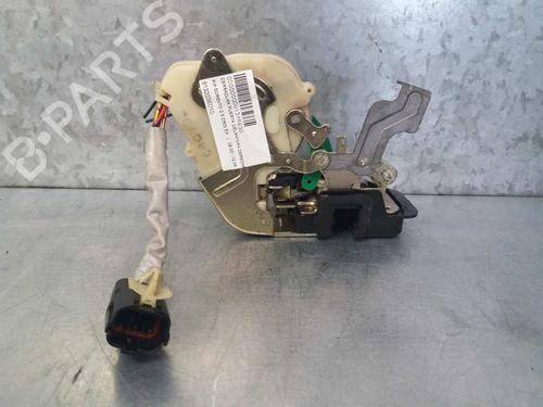 Used Front right lock KIA SORENTO I (JC) 2.5 CRDi 4WD (140 hp) 12703222