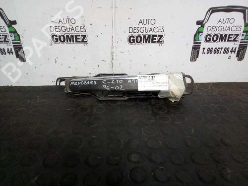 Used Front left exterior door handle MERCEDES-BENZ E-CLASS (W210) E 200 (210.035) (136 hp) 12795764