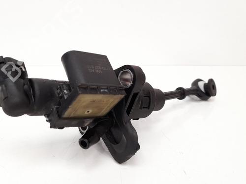 Clutch slave cylinder SKODA FABIA III (NJ3) 1.0 TSI | BP13979193M113 