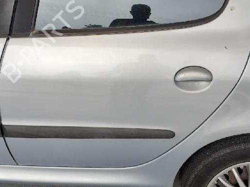 Achsschenkel links vorne PEUGEOT 206 Hatchback (2A/C) 1.1 i | BP12773900M25