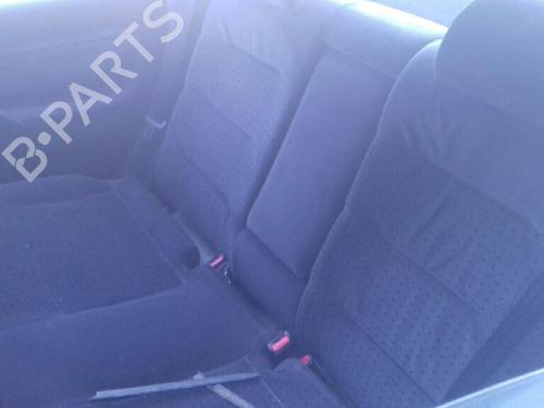 Achsschenkel links vorne VW PASSAT B5 (3B2) 1.6 | BP12751366M25