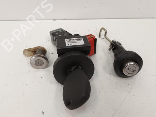 Used Electronic module DACIA SANDERO II [2012-2025]  13984299