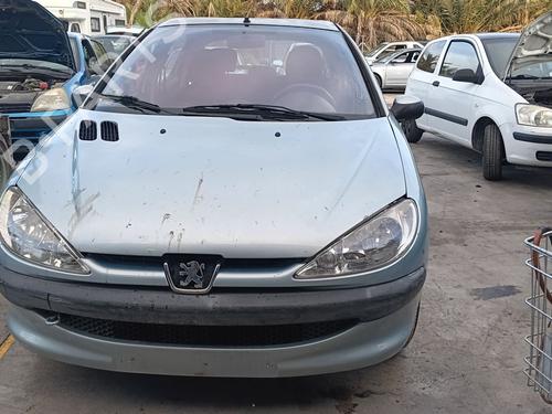 Brugte PEUGEOT 206 Hatchback (2A/C) 1.4 LPG (75 hp) 4433801
