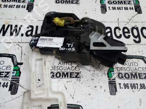 Used Rear left lock HYUNDAI SANTA FÉ I (SM) 2.0 CRDi (113 hp) 12693866