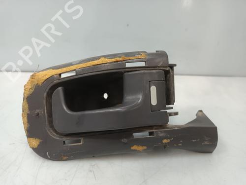 Used Front right interior door handle MERCEDES-BENZ VITO Bus (W638) 110 TD 2.3 (638.174) (98 hp) 29933662