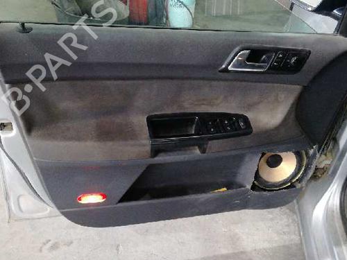 Front left lock VW POLO IV (9N_, 9A_) 1.4 16V | BP12731460C98 