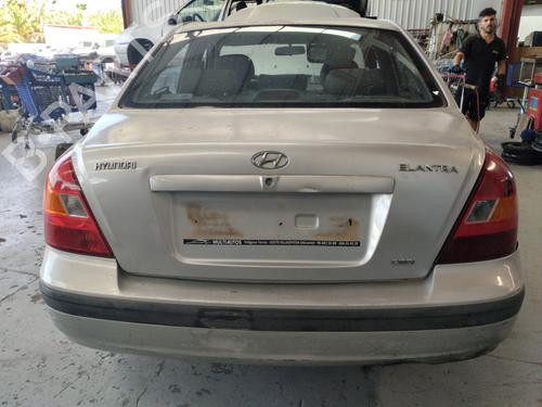 Third brake light HYUNDAI ELANTRA III Saloon (XD) 2.0 CRDi | BP16036491L11 
