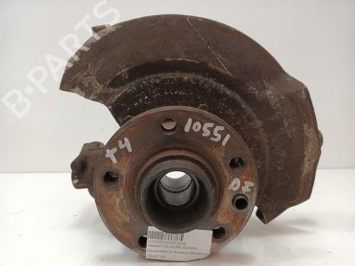 Used Left front steering knuckle VW TRANSPORTER T4 Van (70A, 70H, 7DA, 7DH) 1.9 TD (68 hp) 13898689